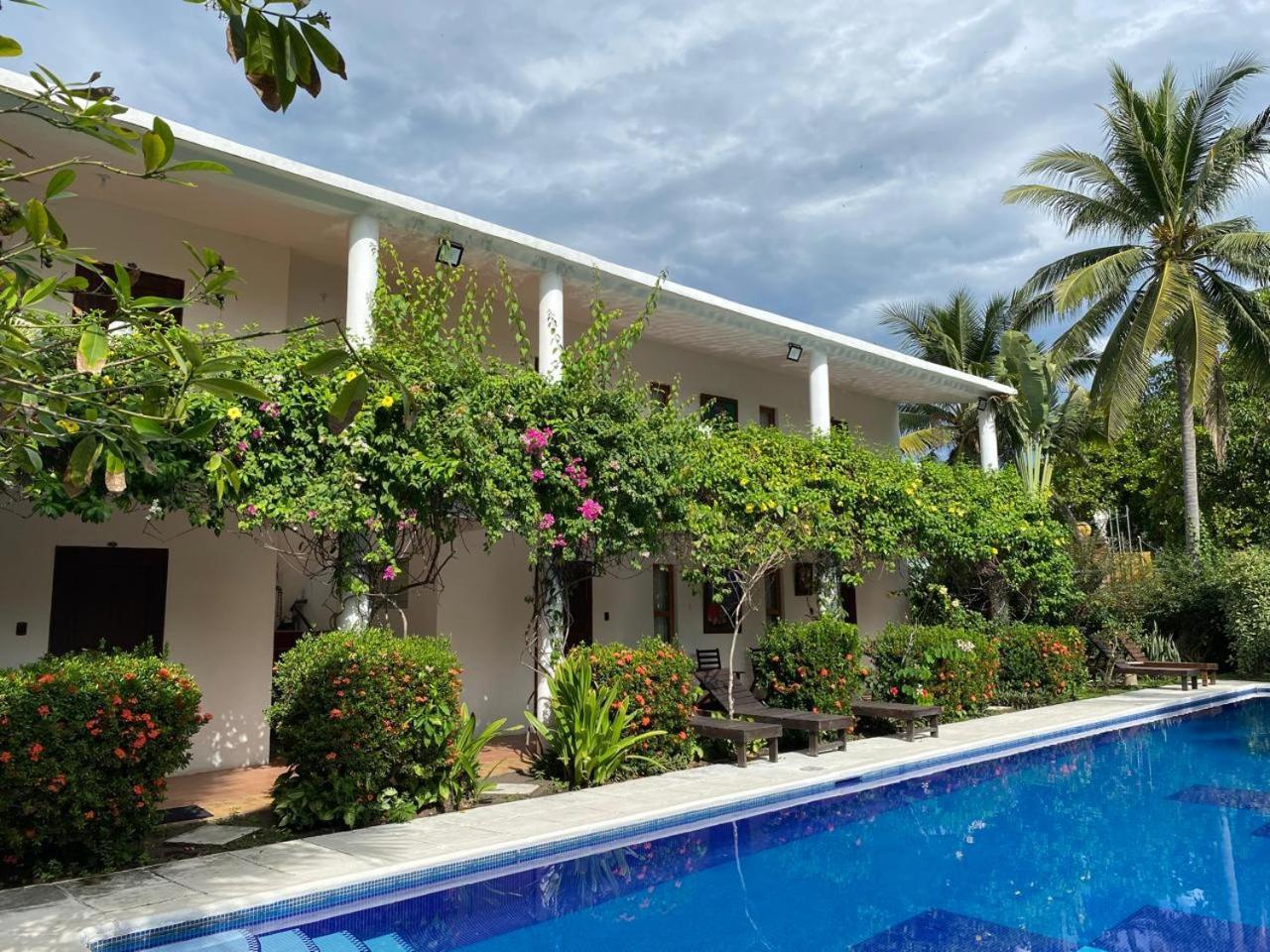 Hotel Atelie Del Mar Monterrico Exterior foto
